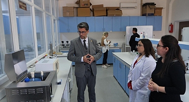 ÇOMÜ Rektörü Erenoğlu’ndan Ezine Gıda İhtisas OSB MYO’ya İnceleme Ziyareti