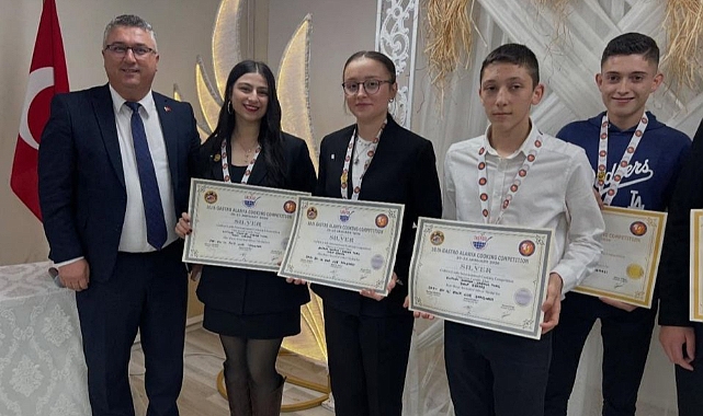 Ayvacıklı Öğrenciler Gastronomide İlçeye Gurur Yaşattı