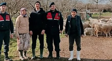 Biga'da Kayıp 24 Küçükbaş Hayvanı Jandarma Drone ile Buldu