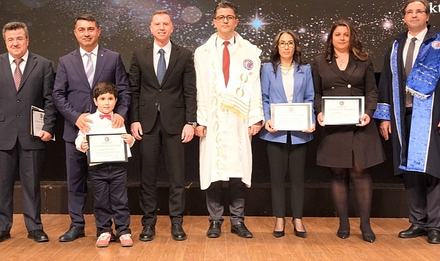 ÇOMÜ Bilimde Lig Atladi: Akademik Başarılar "EN'ler" Ödül Töreniyle Taçlandı