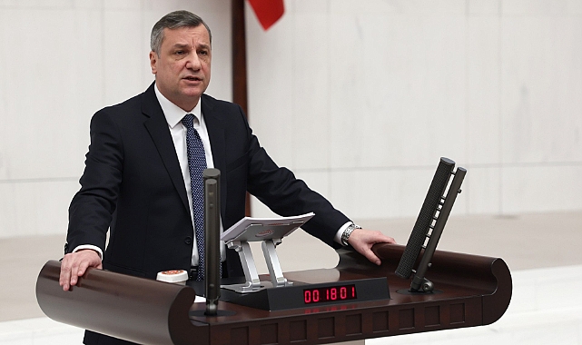 Özgür Ceylan: “Çanakkale Vergide İlk Sıralarda, Yatırımda Sonlarda”