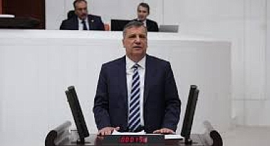 Özgür Ceylan, ''Üretim Bitiyor, Köylü Tefecinin Kölesi Oluyor''