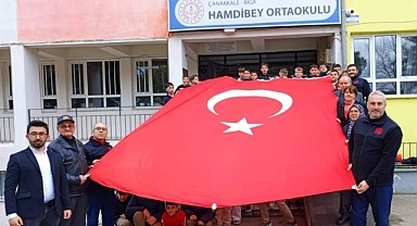 Biga İlçesin ’de Öğrencilere Vatan Bilinci, Gaziler ve Şehit Aileleri Gençlerle Buluştu