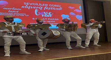 Kolin Hotel'de Sevgililer Günü Alışveriş Festivali Yoğun İlgi Gördü