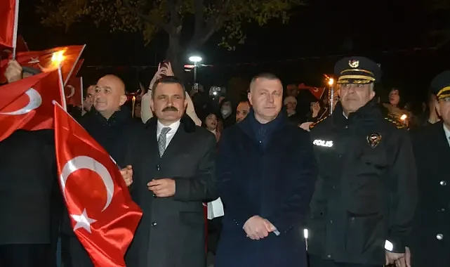 Çanakkale’de 18 Mart Coşkusu, ''Binler Fener Alayında Buluştu''