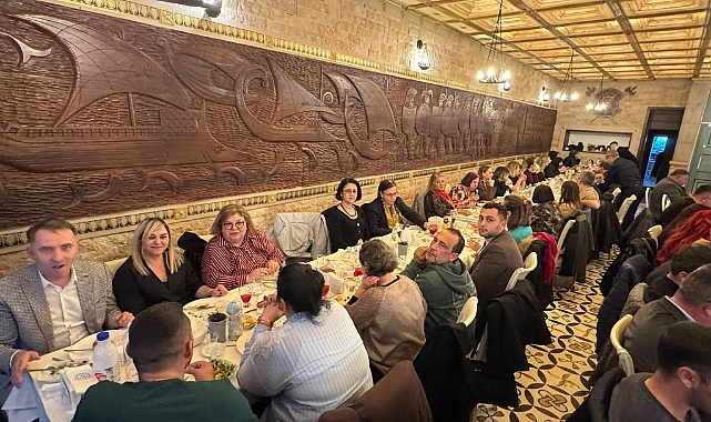 Çanakkale’de Kadir Gecesi’nde Vefa Sofrası: Şehit ve Gazi Aileleri Aynı Masada Buluştu