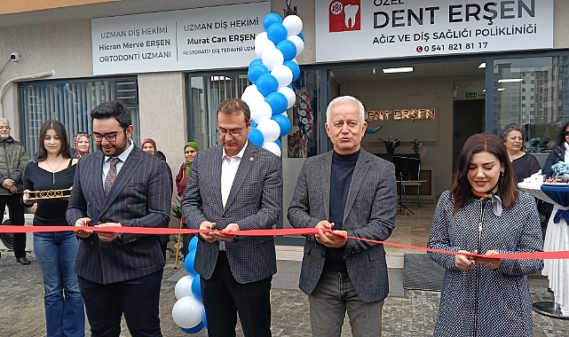 Çanakkale'de Sağlıkta Yeni Dönem: Akademiyi Bırakıp Bölgenin En Kapsamlı Diş Polikliniğini Açtılar