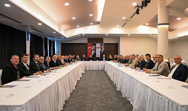 CHP İl Başkanı Gürbüz: İlçe ve Belediye Başkanları Toplantısında 28 Mart Mitingi ve Siyasi Gündem Değerlendirildi