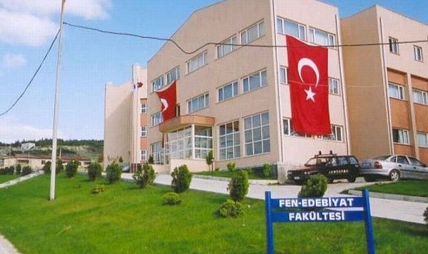 ÇOMÜ’de Dekanlık Süreci Netleşti: Prof. Dr . Kavrav'ın Ataması YÖK Onayıyla Gerçekleşti
