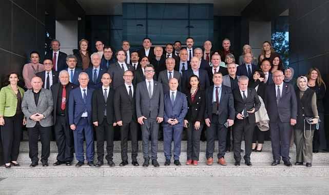 ÇOMÜ İle Uluslararası Basın Konfederasyonu Arasında Medya Alanında İş Birliği Protokolü