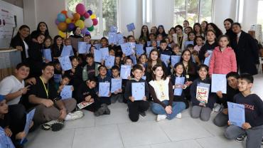 Biga- Sinekçi Köyü’nde 23 Nisan Coşkusunda, Üniversitelilerden Miniklere “MiniFest” Sürprizi