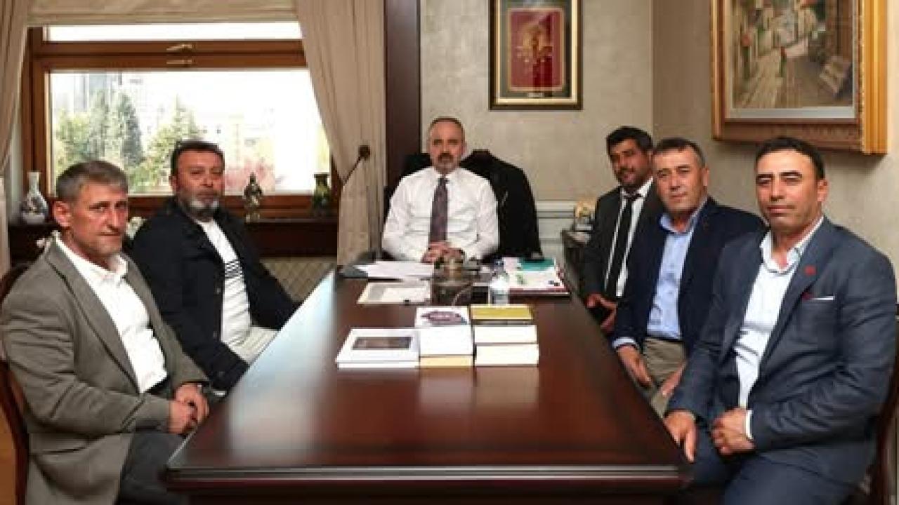Bülent Turan Ankara’da Çanakkaleli Muhtarlarla Buluştu