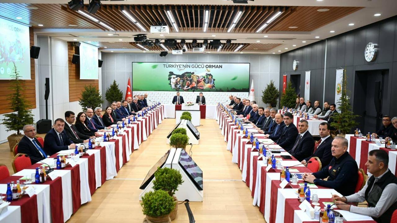 Çanakkale Valisi Ömer Toraman, Ankara’daki Yangın Zirvesine Katıldı