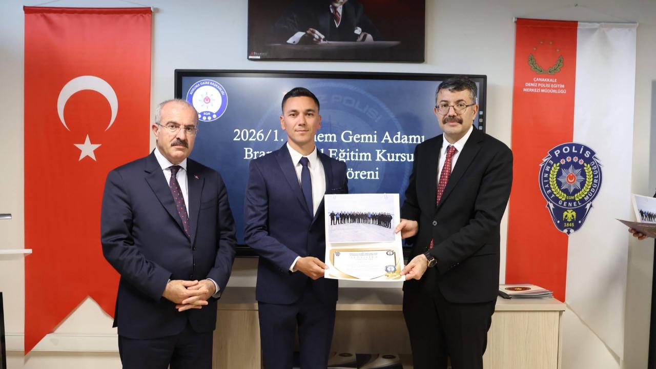 Deniz Polisi Eğitim Merkezi Müdürlüğü’nde Sertifika Töreni Düzenlendi